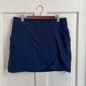 Navy blue skort with sun block.